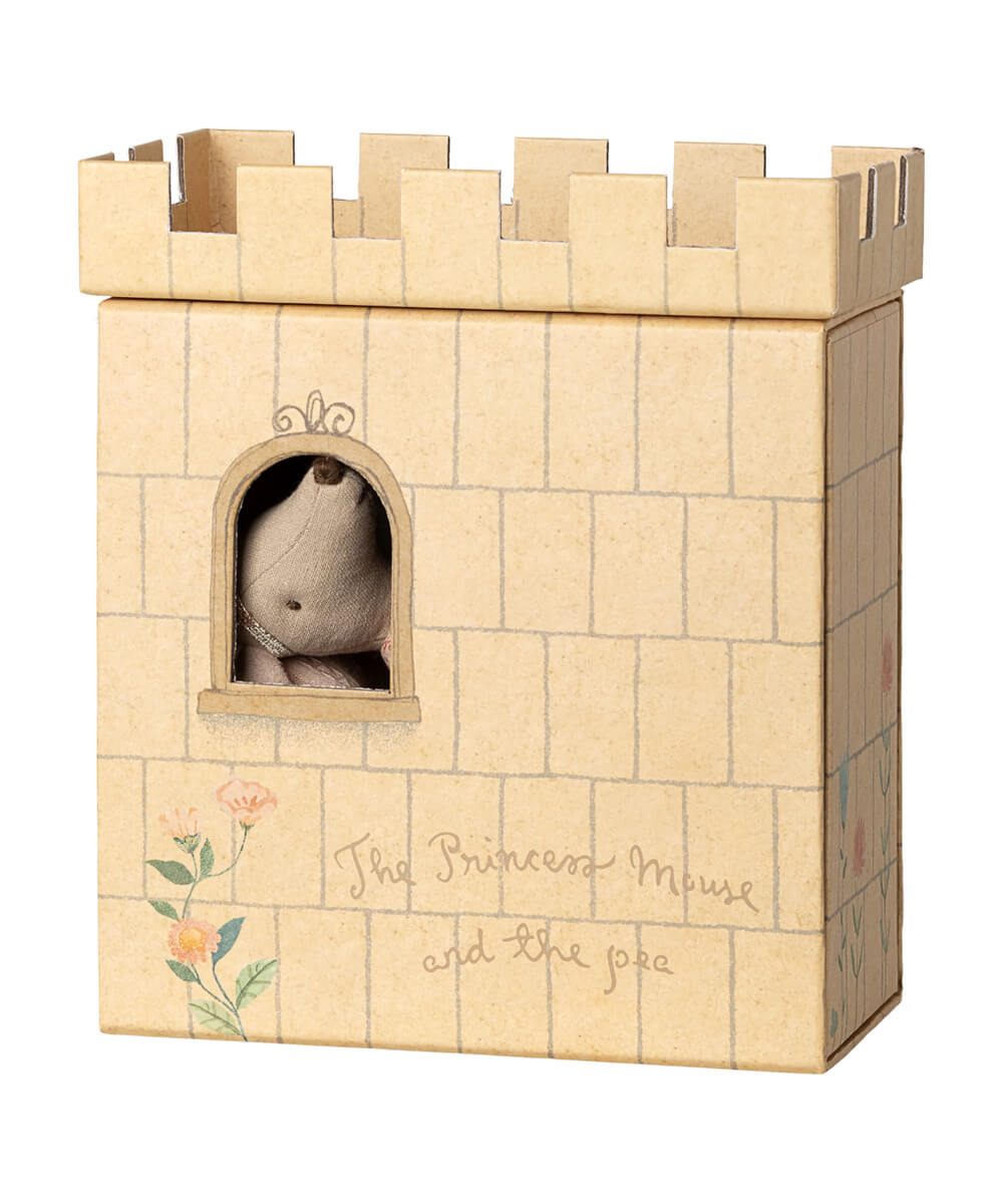 Princesse au Petit Pois - Souris Maileg, autre vue sur fond blanc 7