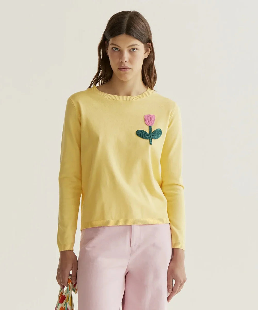 Pull jaune broderie tulipe rose de Compañía Fantástica