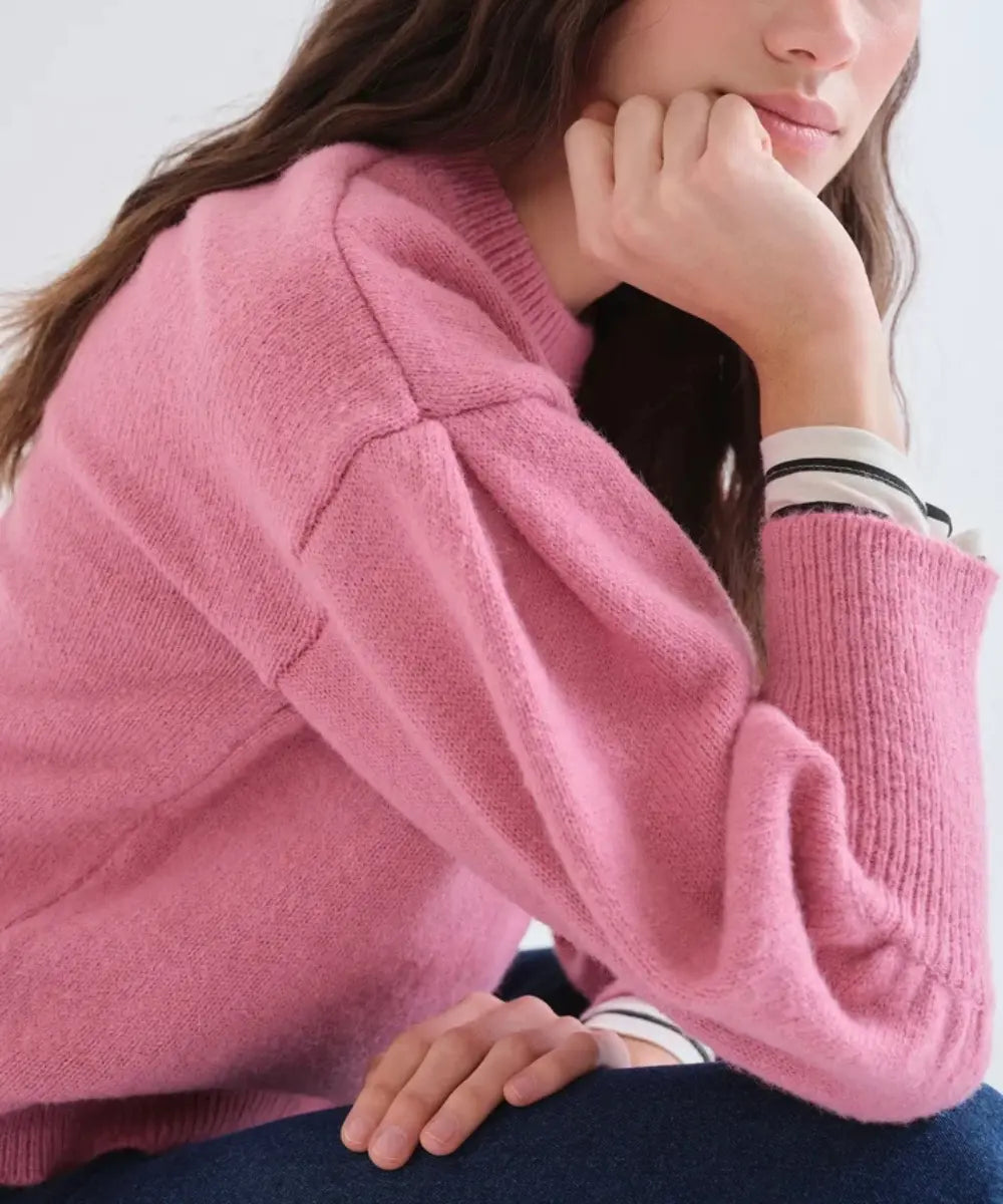 Pull en maille rose col rond Compañía Fantástica coupe droite