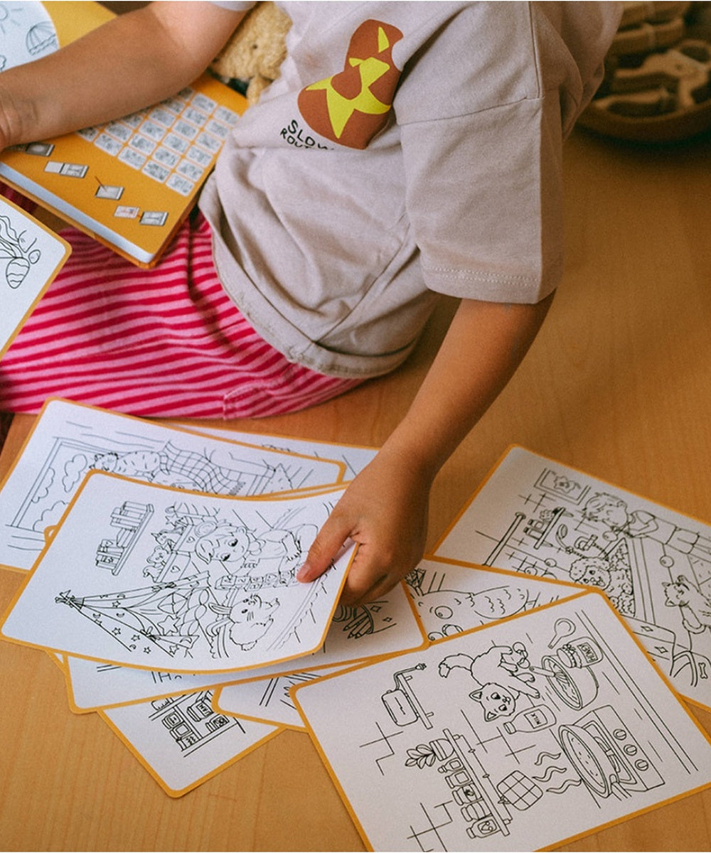 Enfant dessinant un modèle Animaux de compagnie