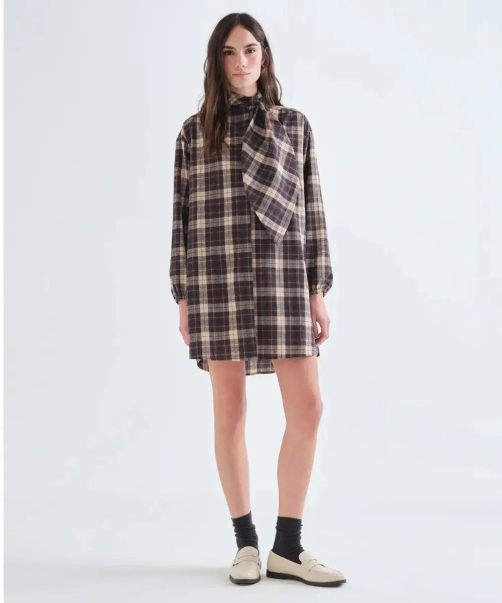 Robe courte en coton a carreaux marron et creme de la marque Compañía Fantástica