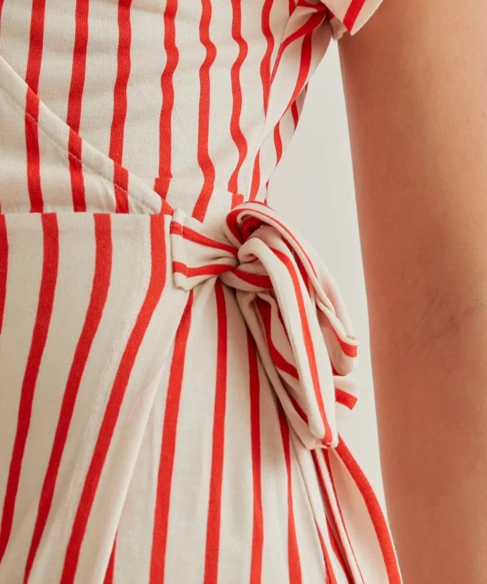 Robe midi rayures rouges de Compañía Fantástica