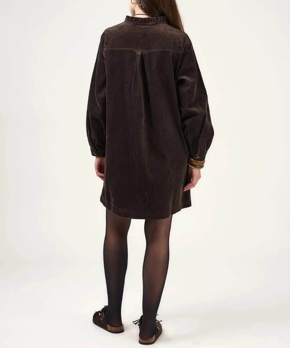 Robe en velours marron de la marque Calie