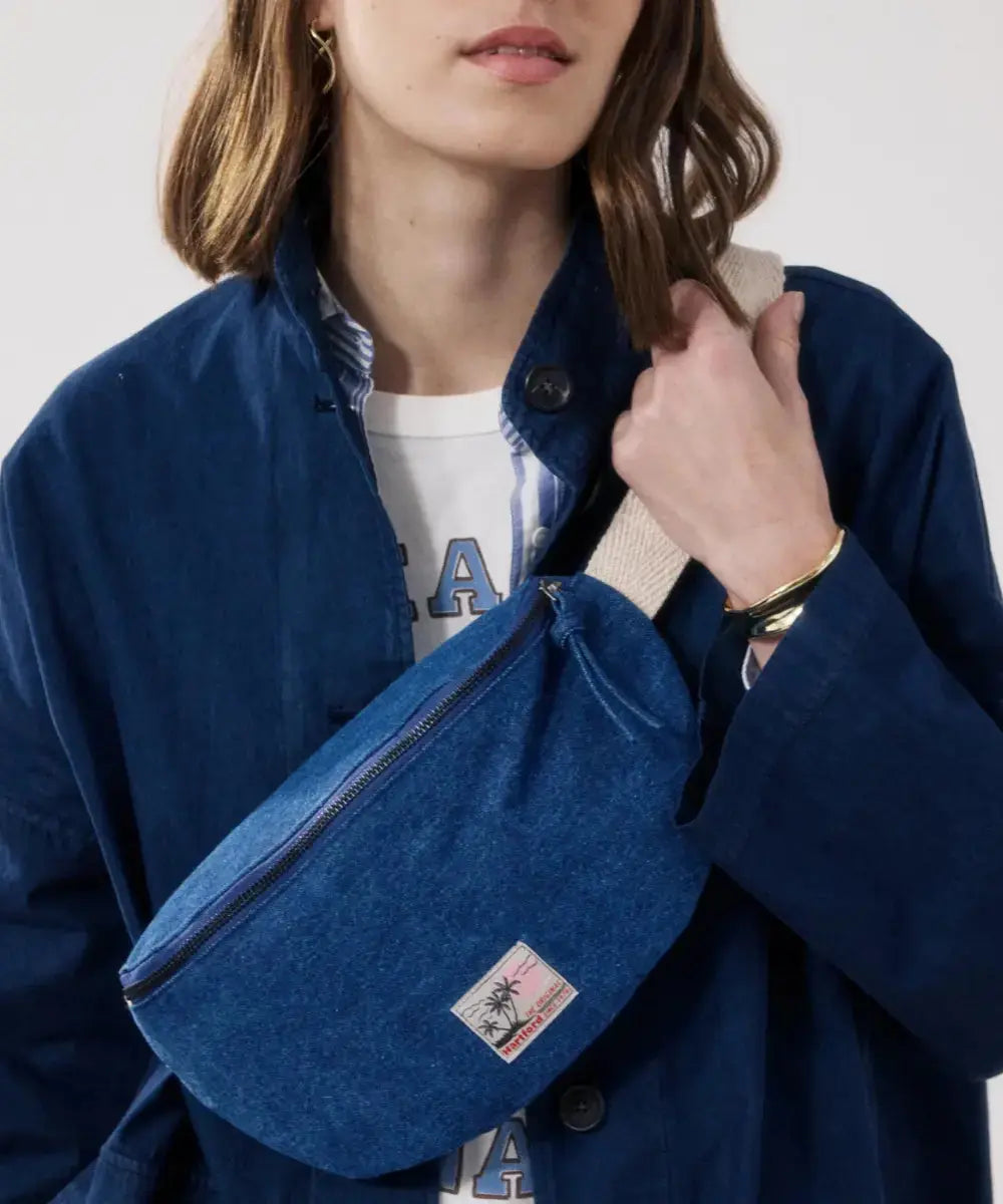 Photo portée de la banane Antigua Denim de Hartford