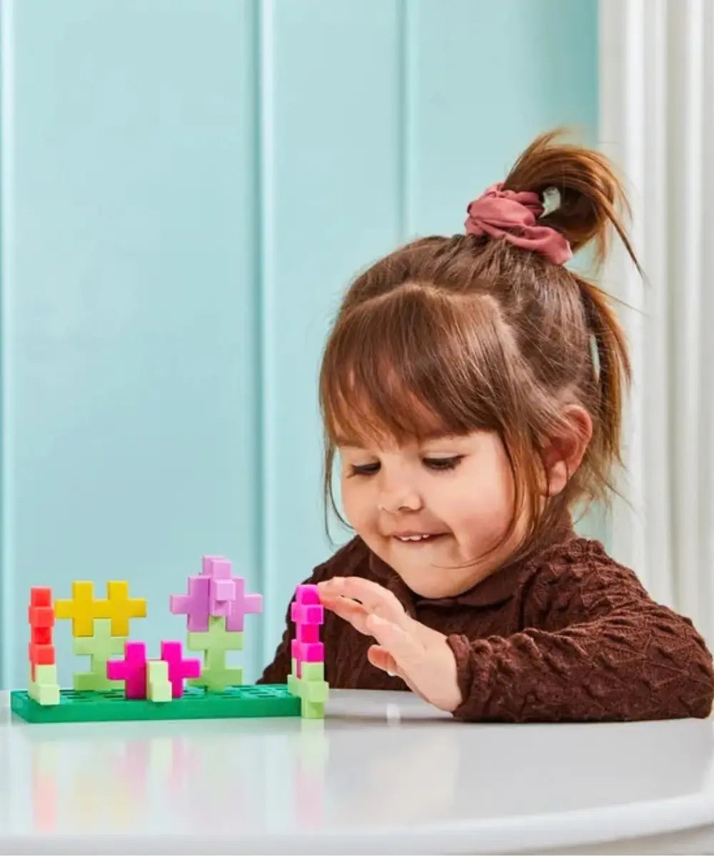 Set d activite plus plus big fleurs avec 40 pieces et base de construction pour enfant.