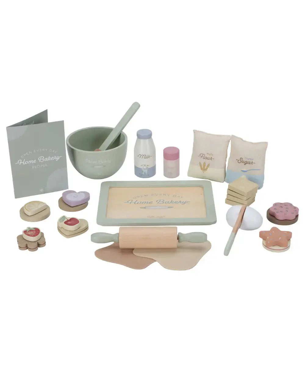 Set de pâtisserie en bois FSC de Little Dutch sur fond blanc