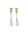 Set de 2 petites cuillères Coeur Hana de la marque Doing Goods sur fond blanc