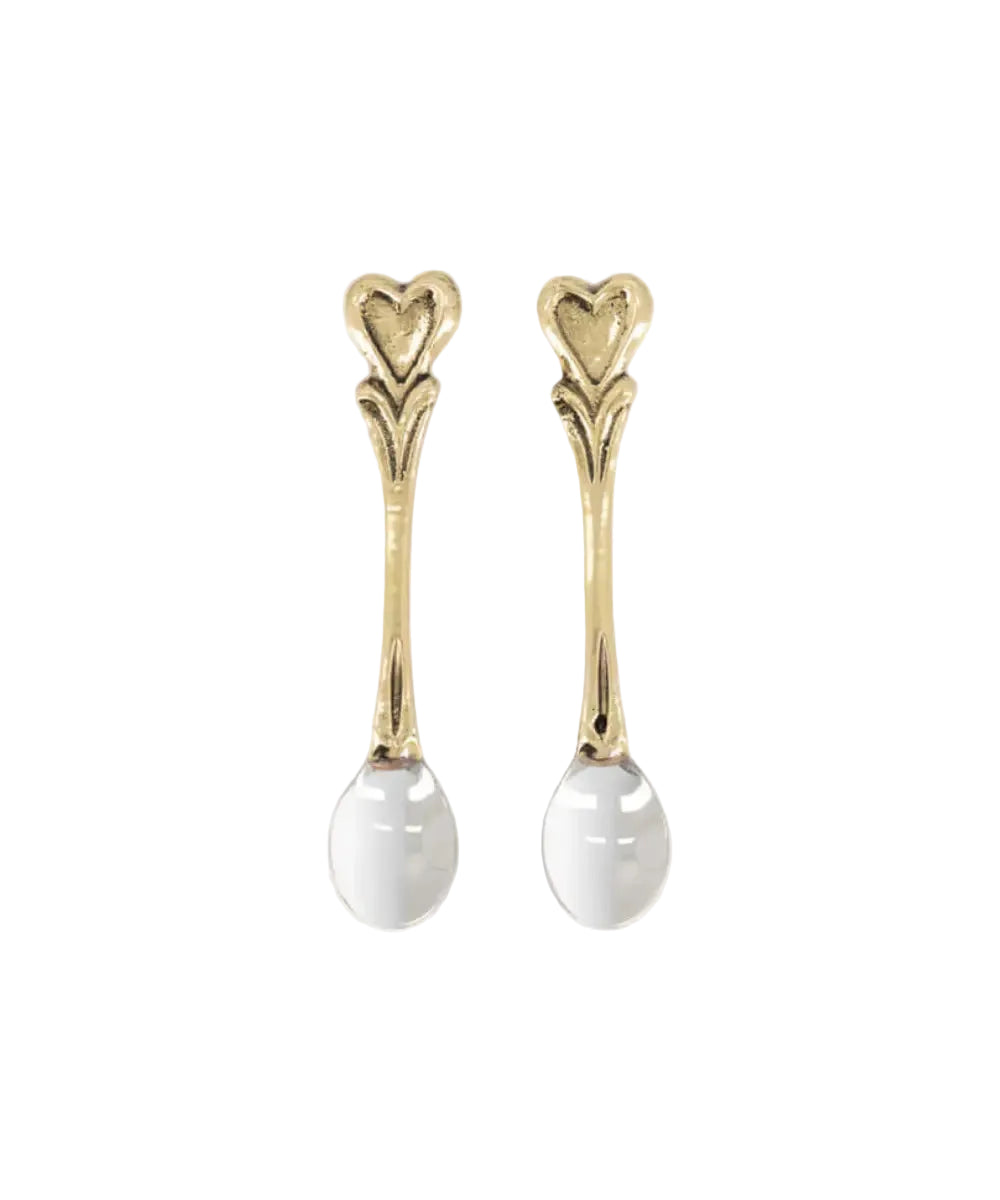 Set de 2 petites cuillères Coeur Hana de la marque Doing Goods sur fond blanc