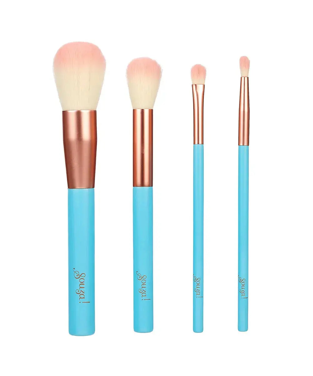 Zoom sur les différentes tailles et embouts des pinceaux à maquillage Souza