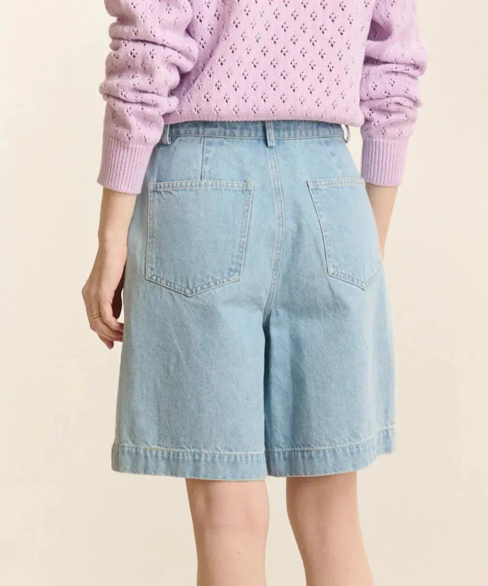 Short coupe bermuda Vosges en denim de la marque Garance Paris vue de dos