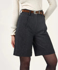 Short long pour femme en laine et en viscose de la marque Calie