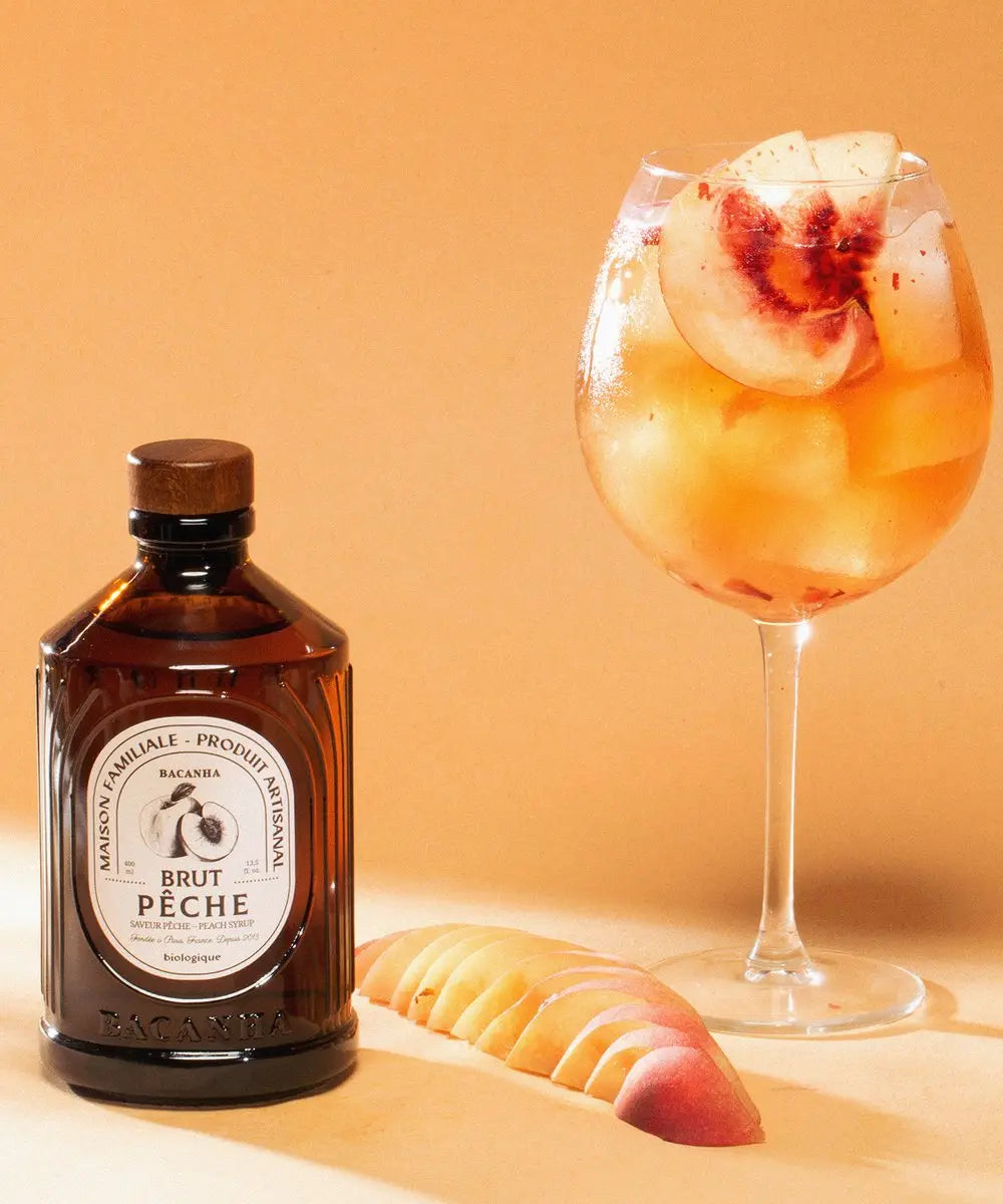 Sirop Brut de Pêche Bio Bacanha en situation