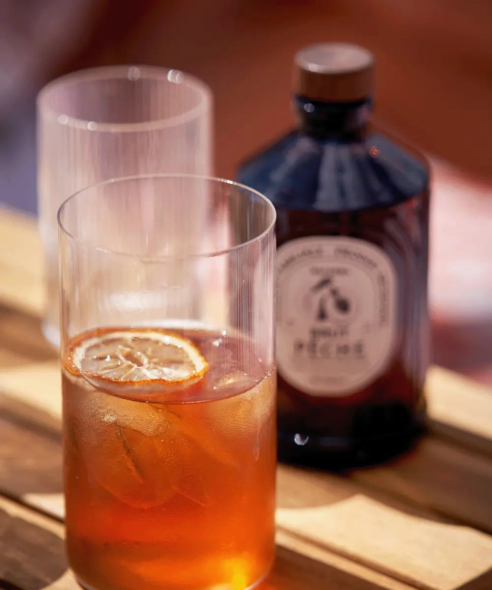 Sirop Brut de Pêche Bio Bacanha en situation