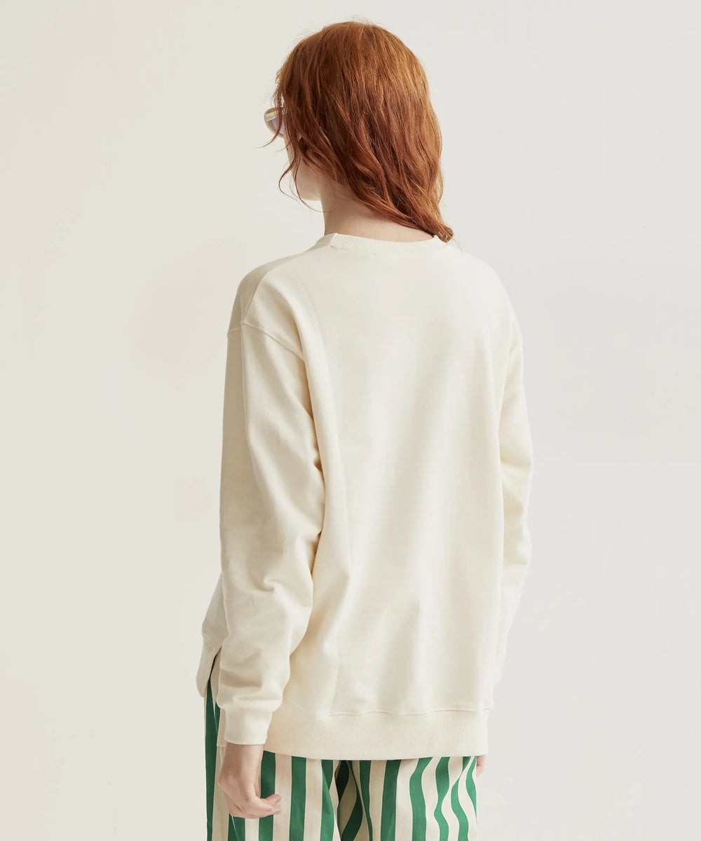 Sweat broderie fleur rouge de Compañía Fantástica