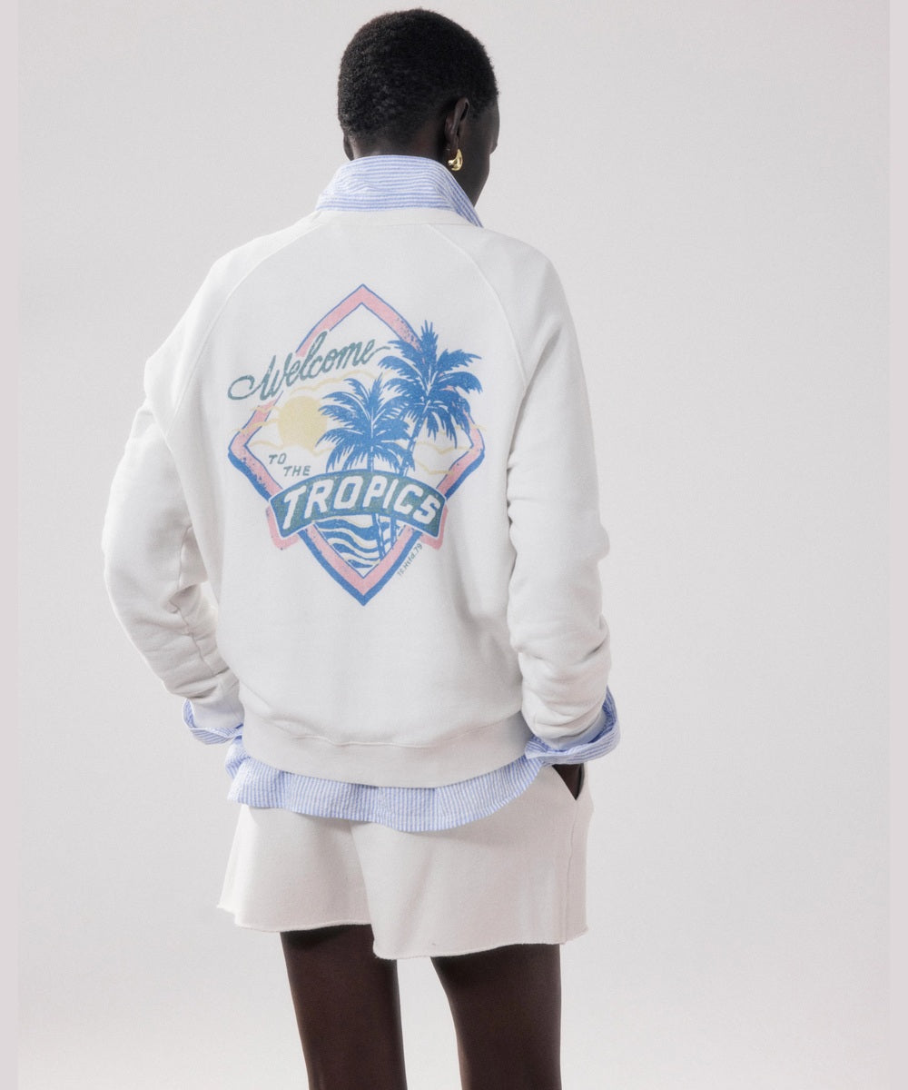 Sweatshirt Tatropic écru en molleton porté