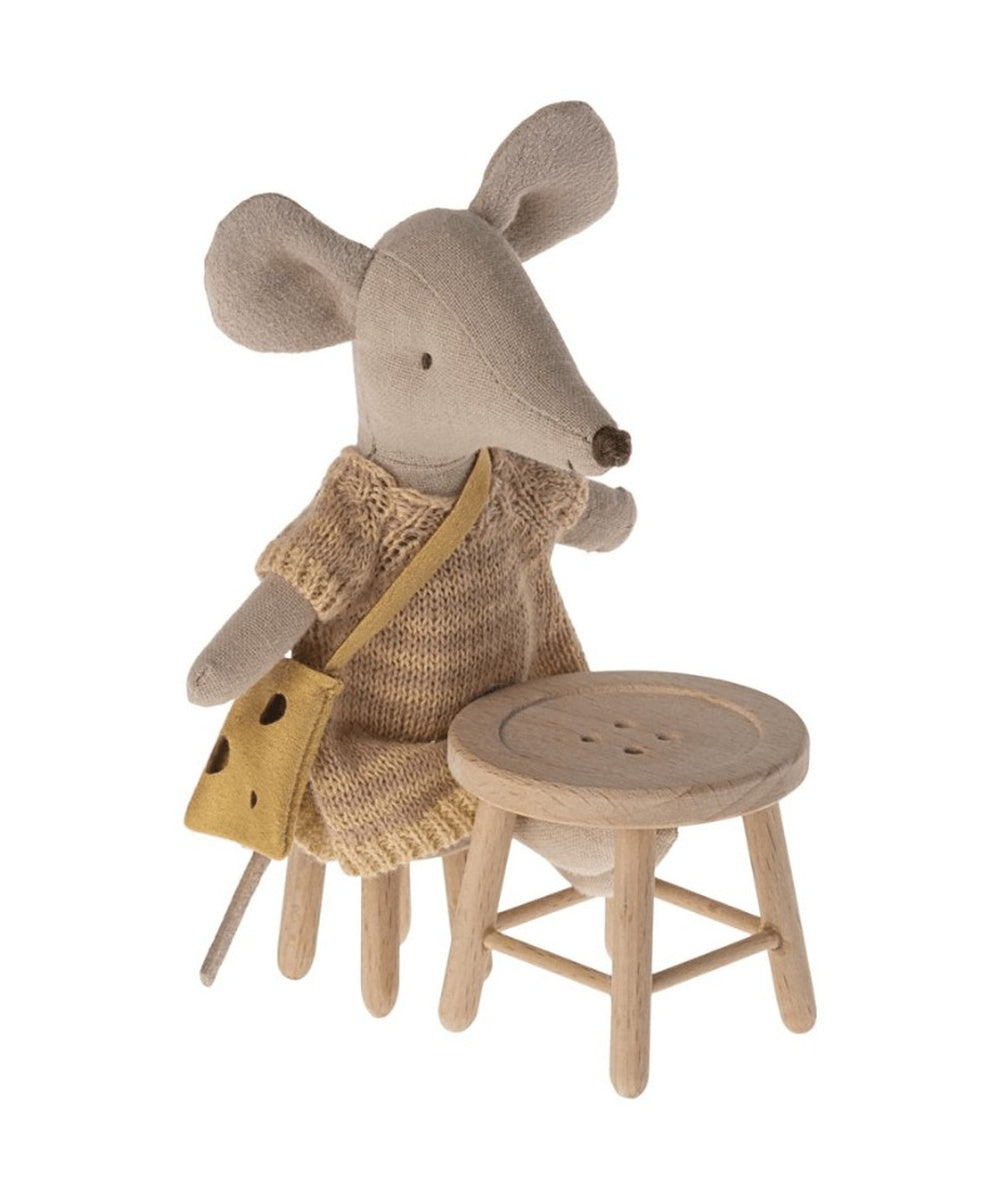 Table et Tabouret en Bois Maileg de la marque Maileg