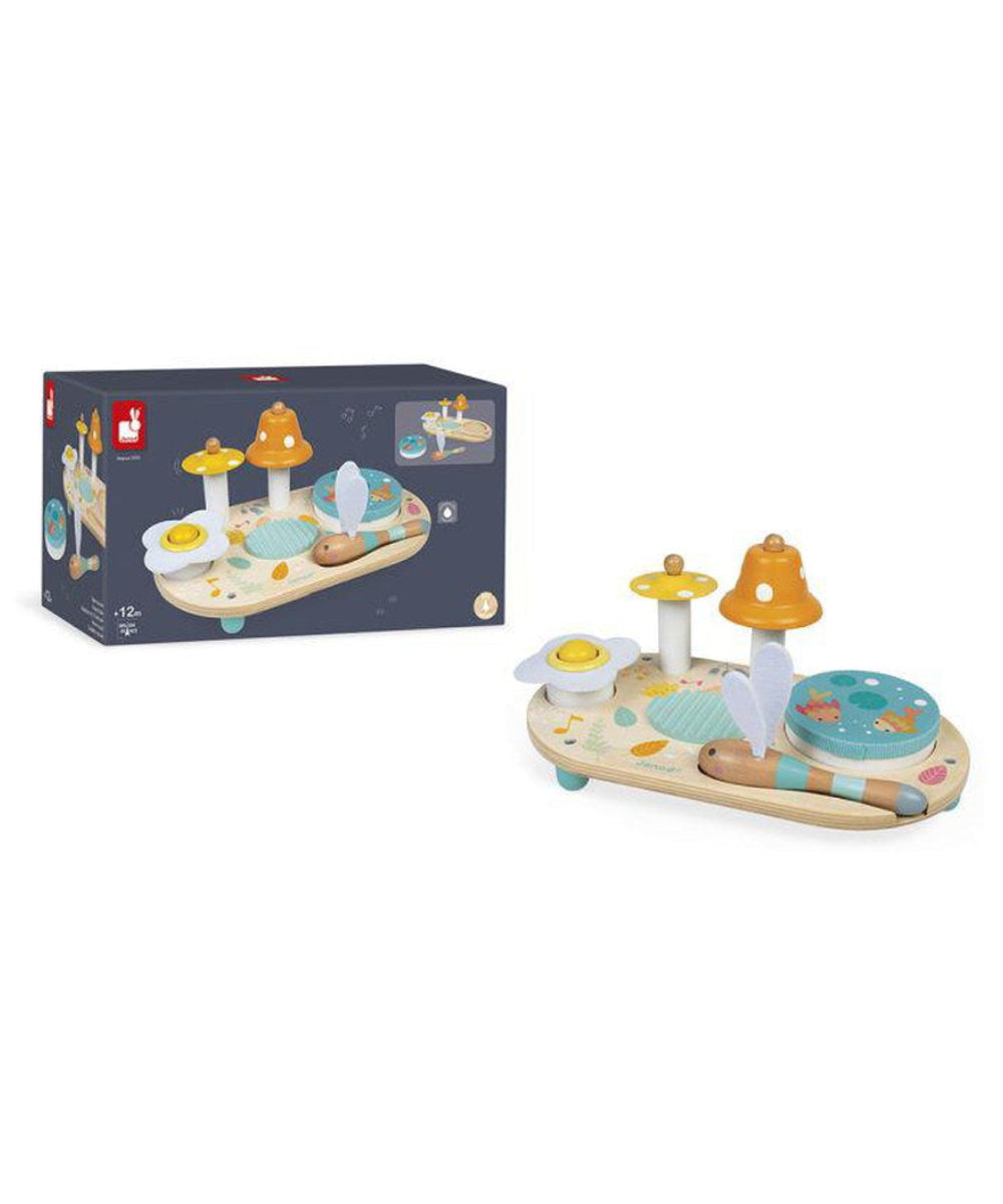 Table musicale en bois Pure de la marque Janod, sur fond blanc