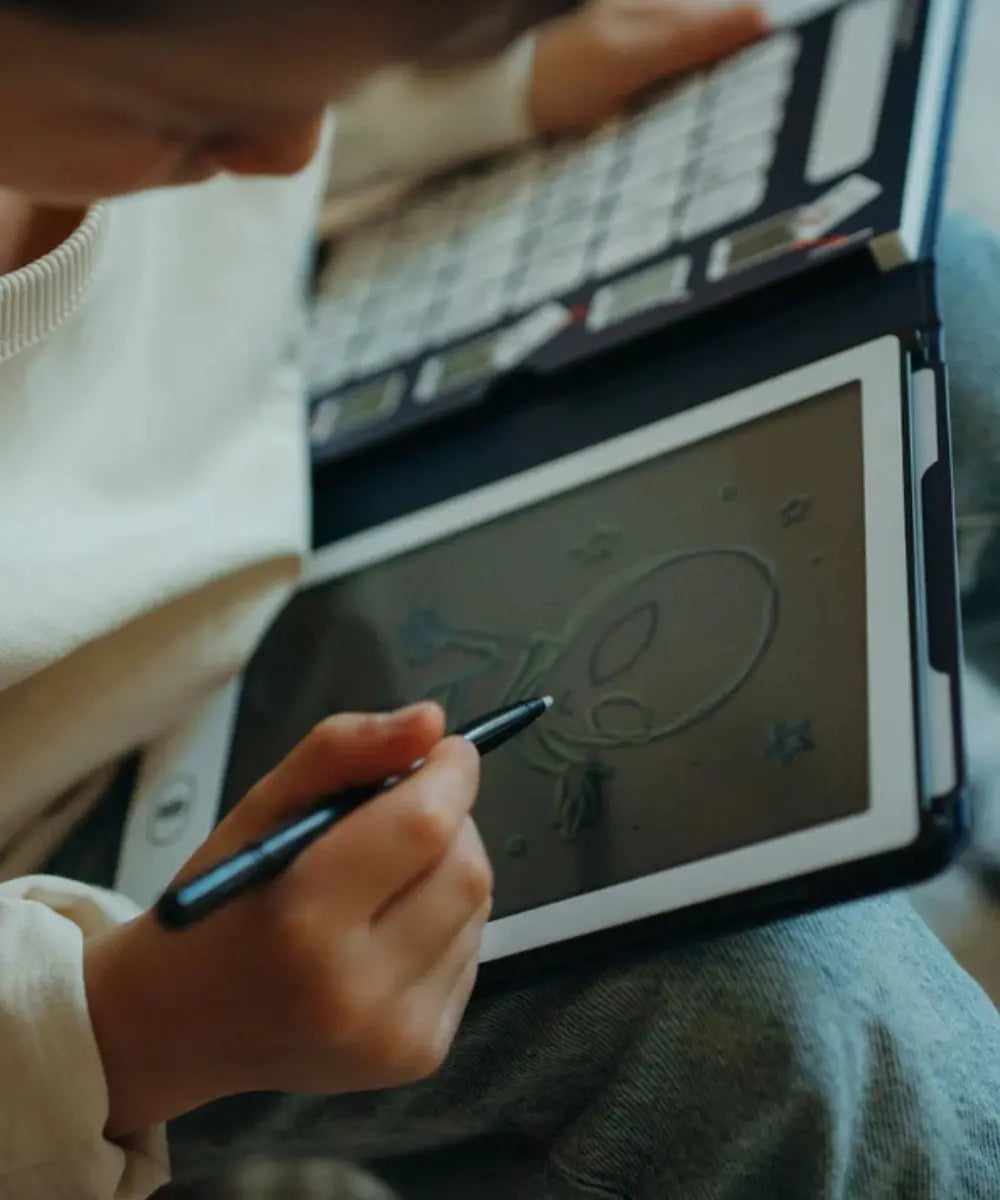 Tablette à dessin Kidydraw-Mini Galaxy de la marque pour enfants, Kidywolf
