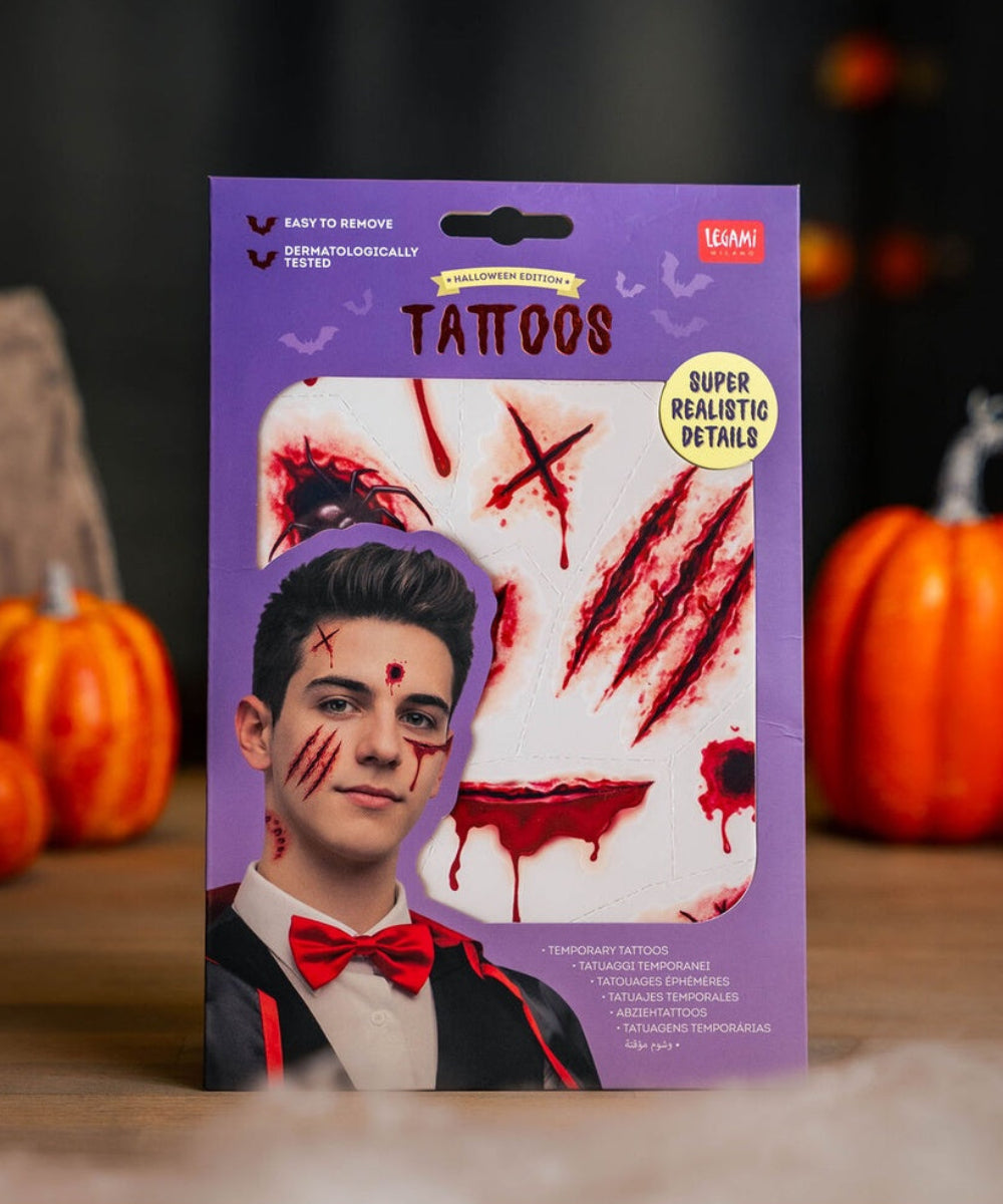 Planche de 10 tatouages ephemeres cicatrices et blessures d halloween legami pour visage et corps.