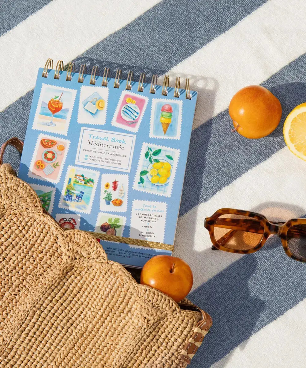 Carnet d'aquarelle Travel Book Méditerranée de la marque La Petite Epicerie dans un panier