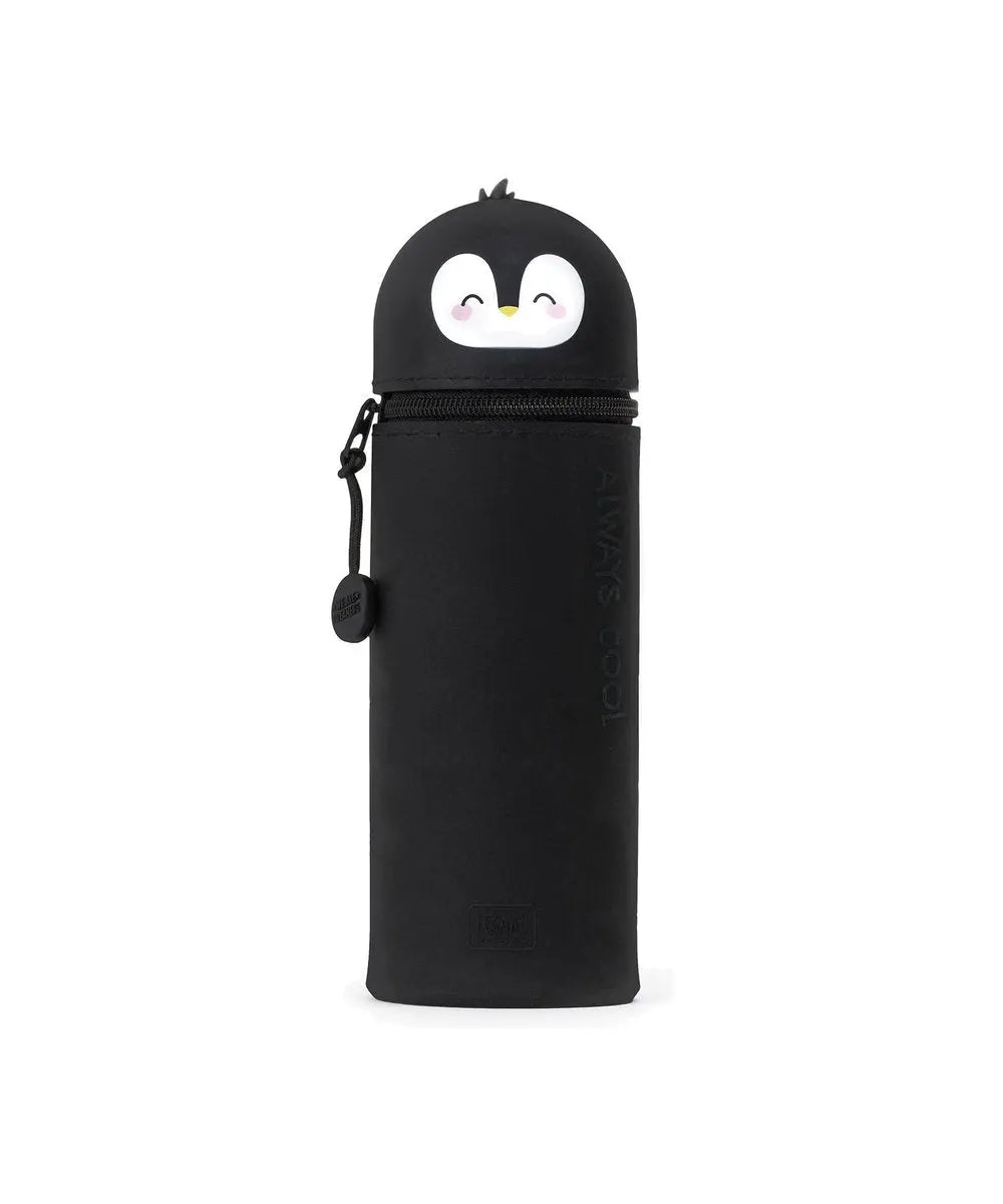 Trousse 2 en 1 en Silicone Penguin « Always Cool » de Legami sur fond clair