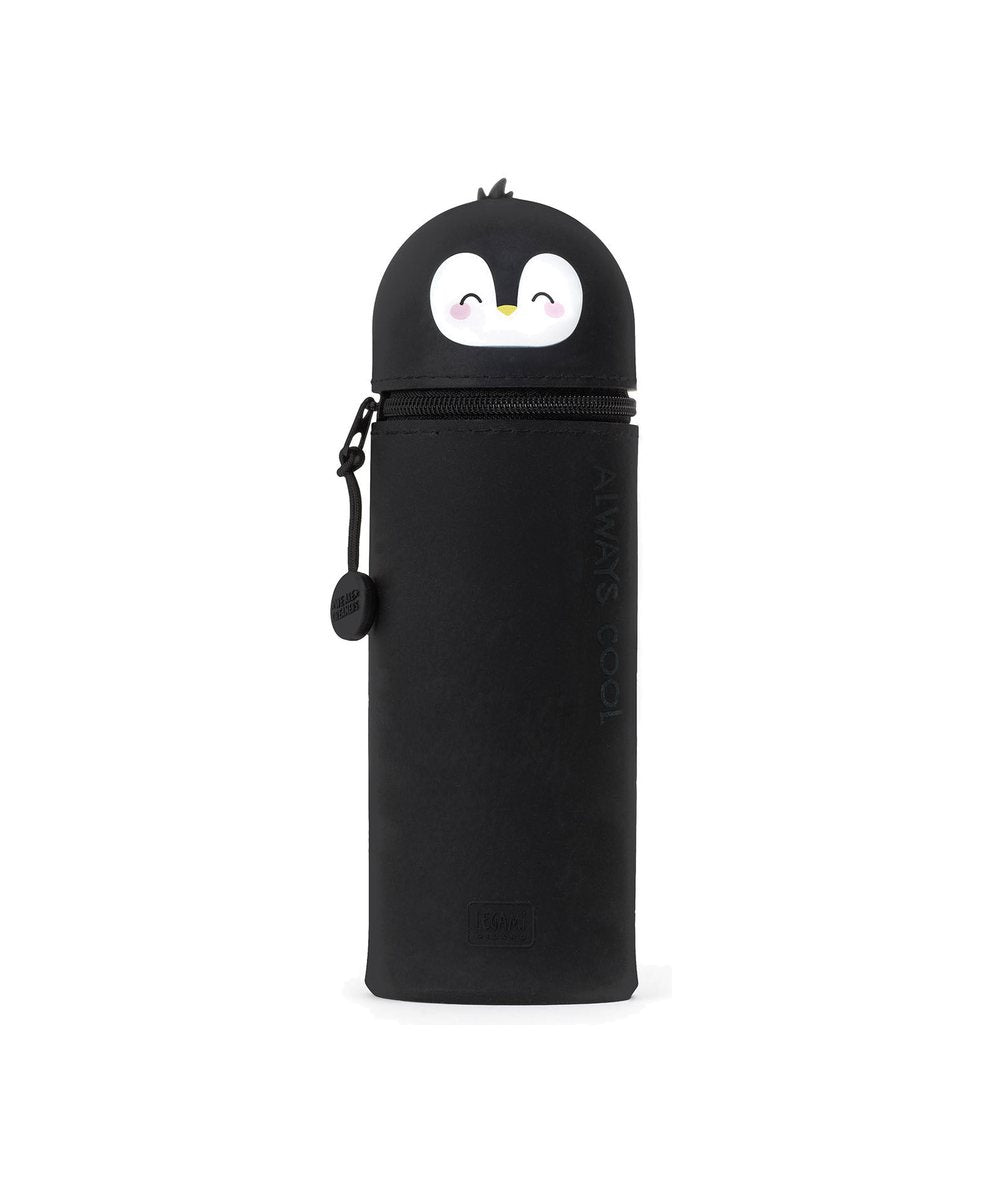 Trousse 2 en 1 en Silicone Penguin « Always Cool » de Legami sur fond clair