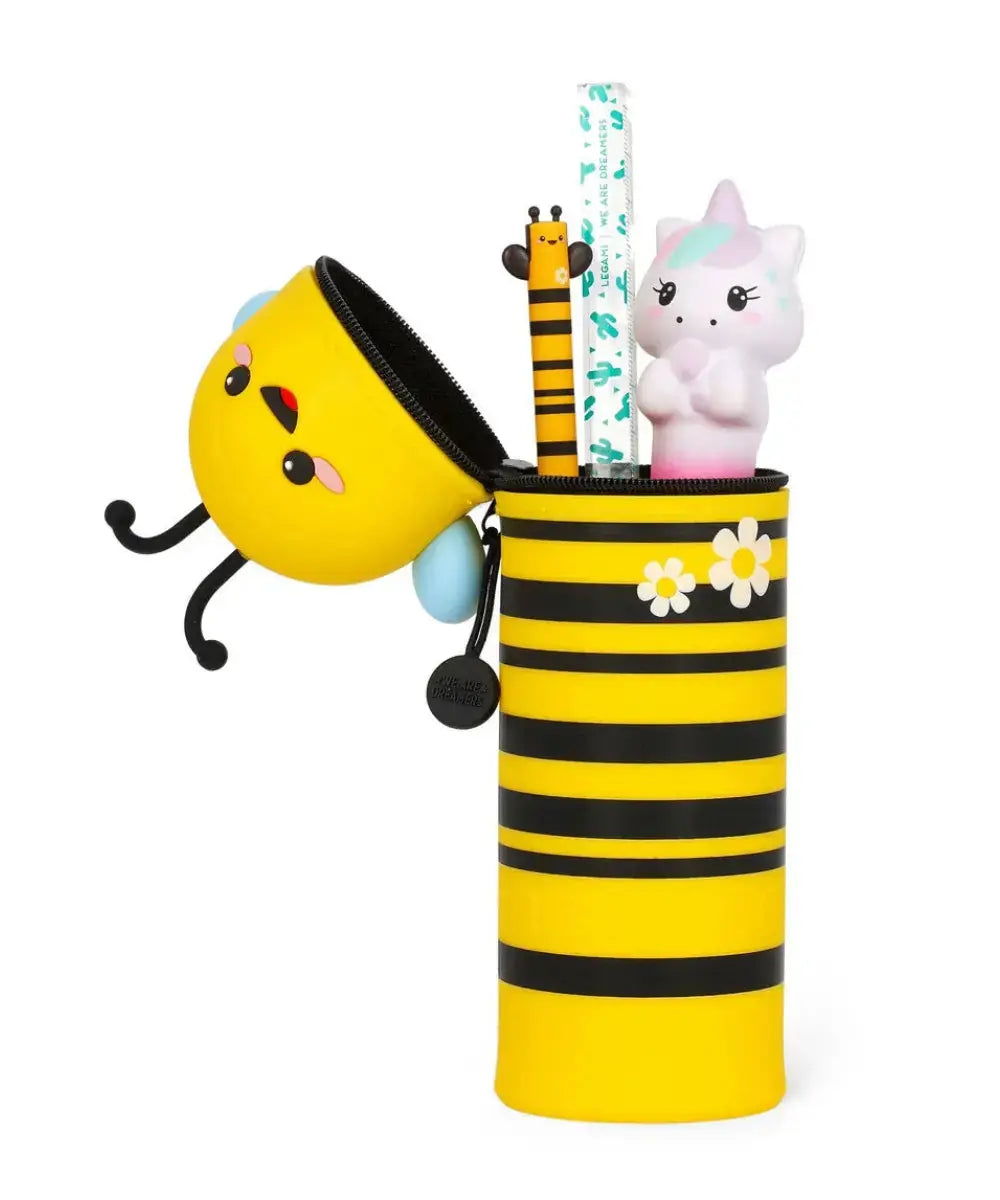 Photo de la trousse Abeille de Legami ouverte