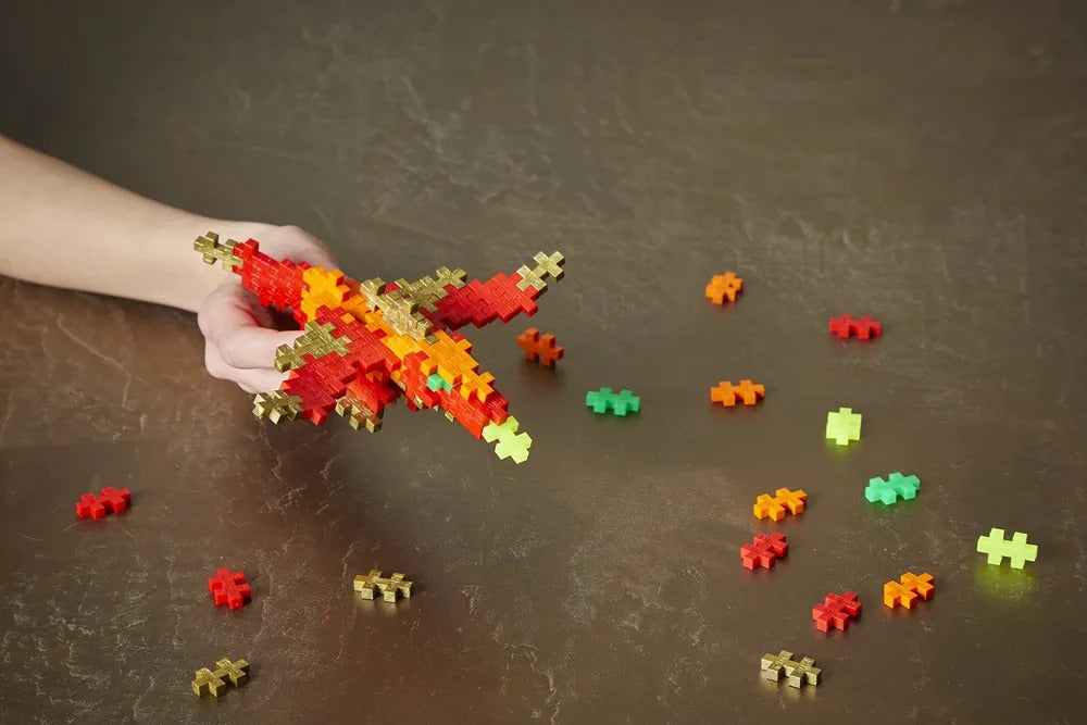 Tube Dragon - 100 pièces de Plus-Plus, en situation