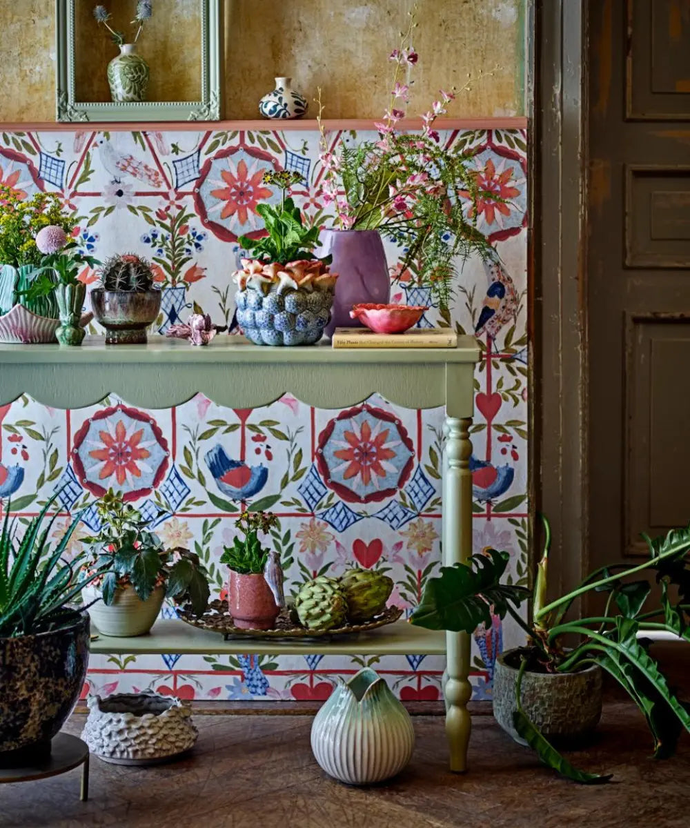 Vase rond en grès vert avec émail réactif et surface texturée nervurée Skylar de la marque Creative Collection par Bloomingville