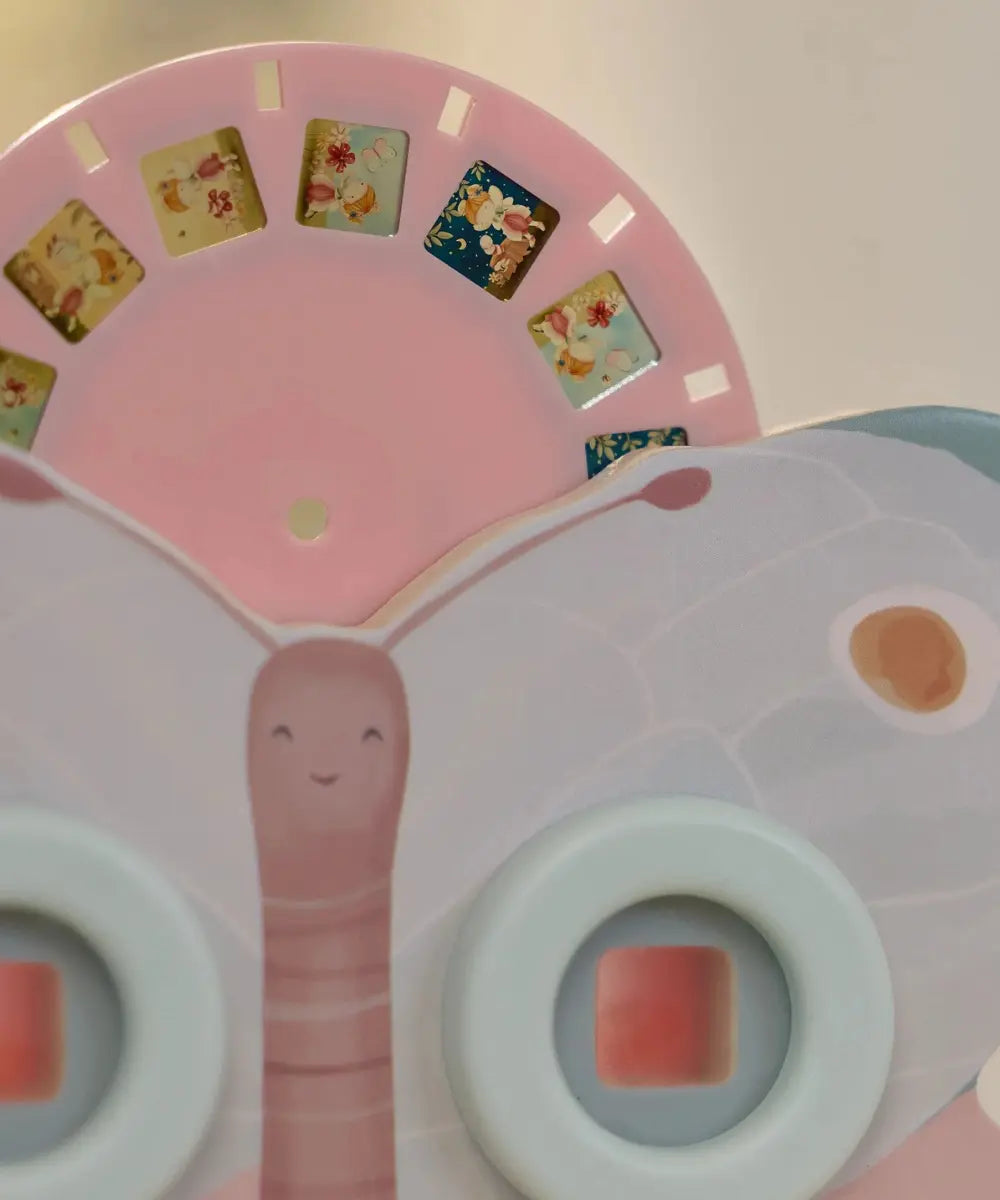 Zoom sur les disques de la Visionneuse à histoires Fairy Garden de la marque Little Dutch