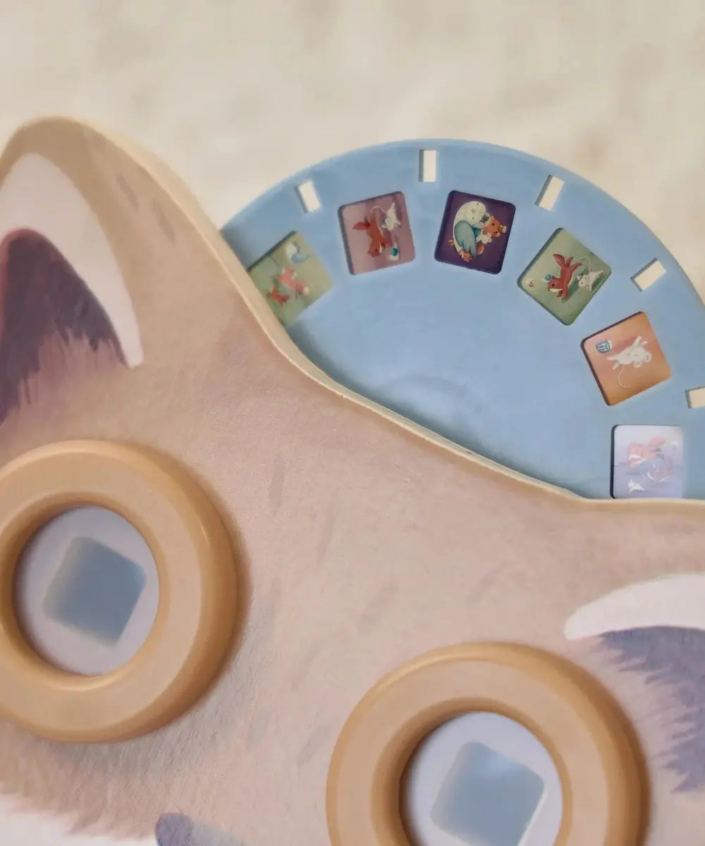 Détail d'un des disques de la Visionneuse à histoires Forest Friends de Little Dutch