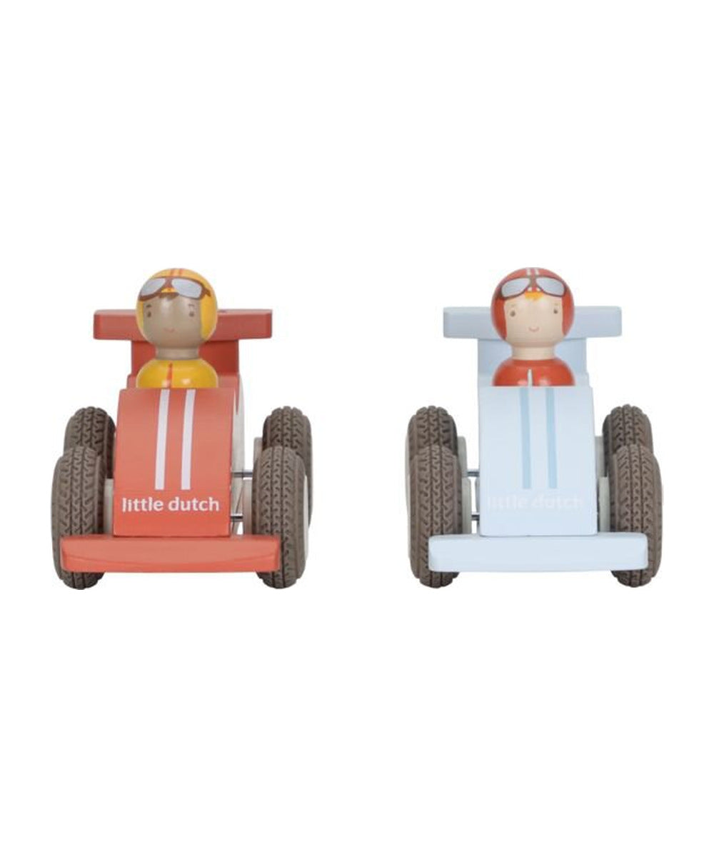 Vue arrière des deux voitures et de leurs pilotes amovibles sur fond blanc