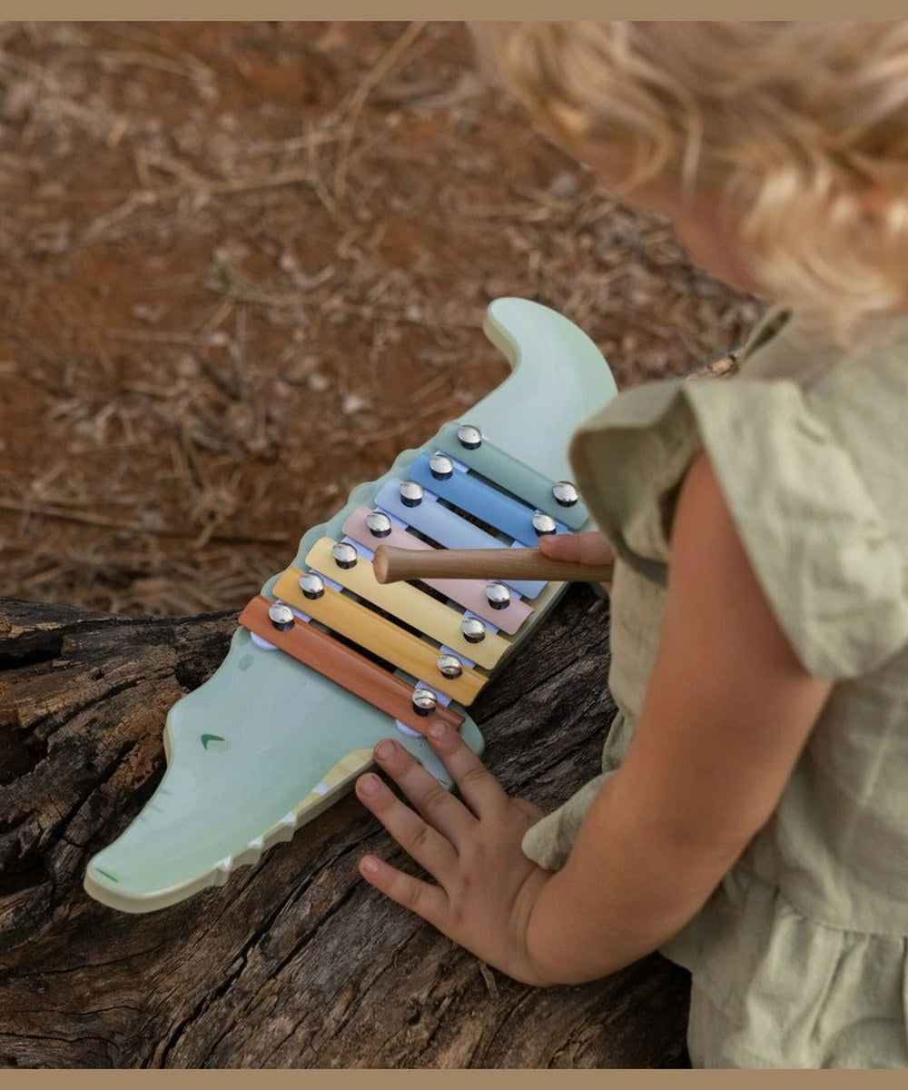 Vue complémentaire de Xylophone Crocodile - Safari Friends de la marque Little Dutch